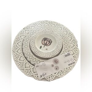IKEA Skurar Wall Decoration Plates White Set 3 Tulips Butterfly Lace Look Edge
